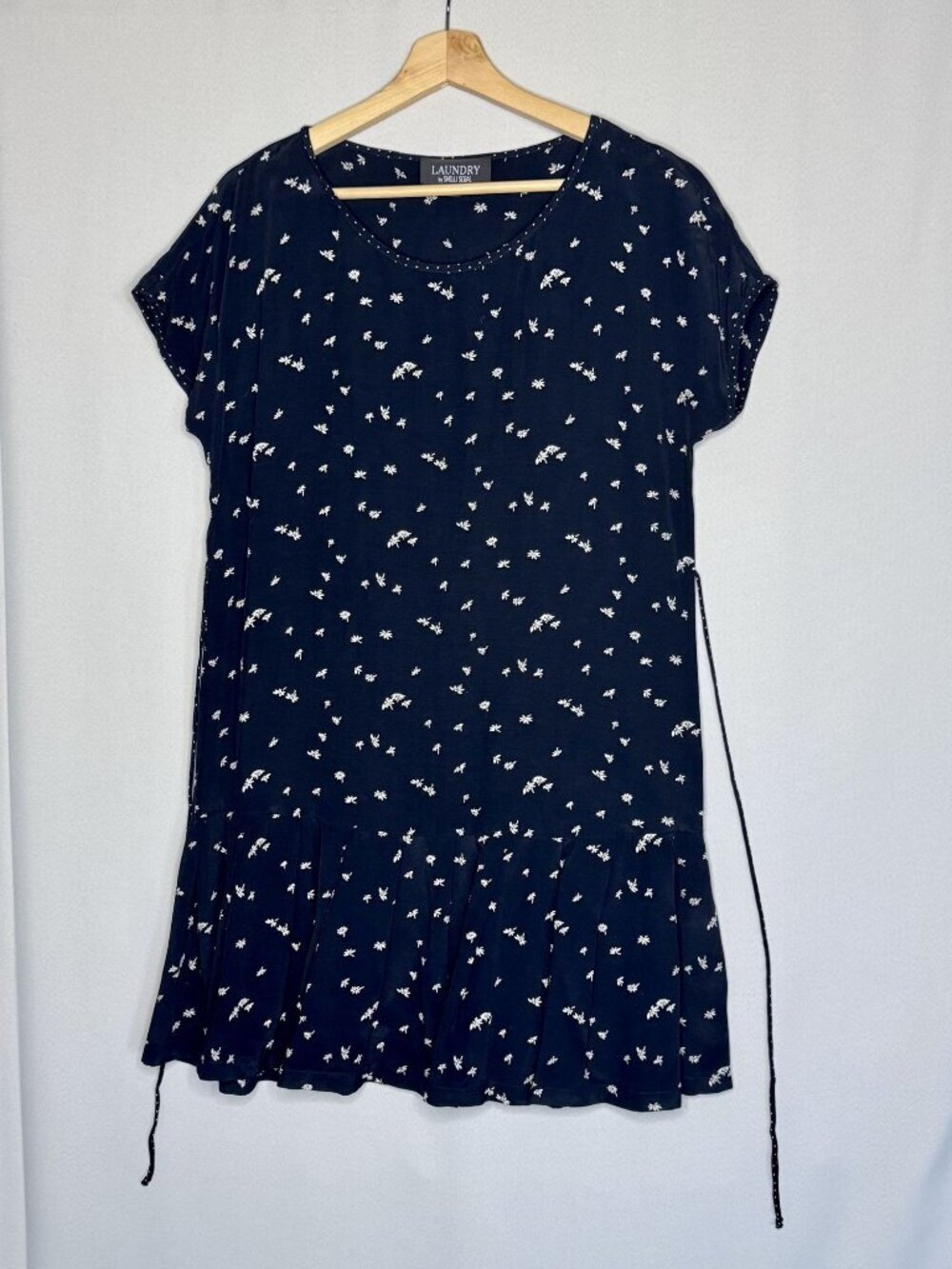 90s Vintage Laundry Black White Ditzy Floral Cap Sleeve Pleat Hem Mini Dress Sm